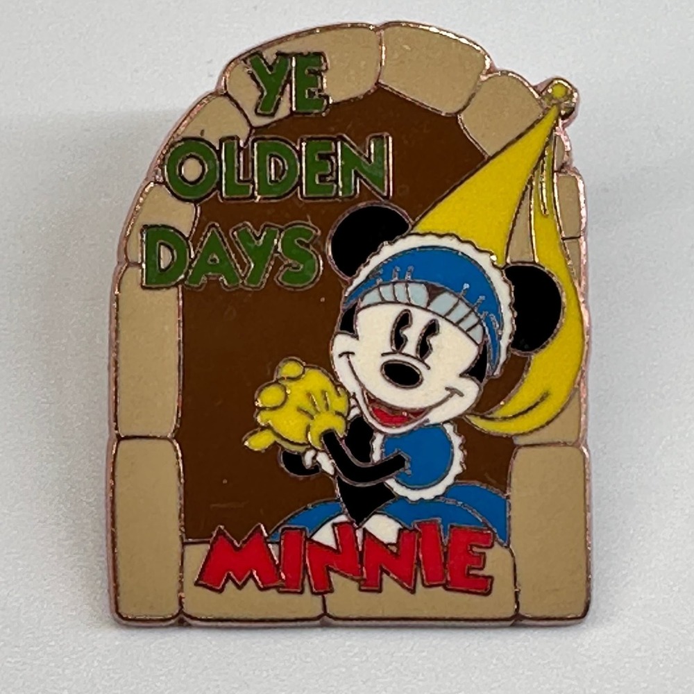 VTG Disney Pin Minnie Mouse YE OLDEN DAYS 12 Months of Magic Series 2002 PP15239